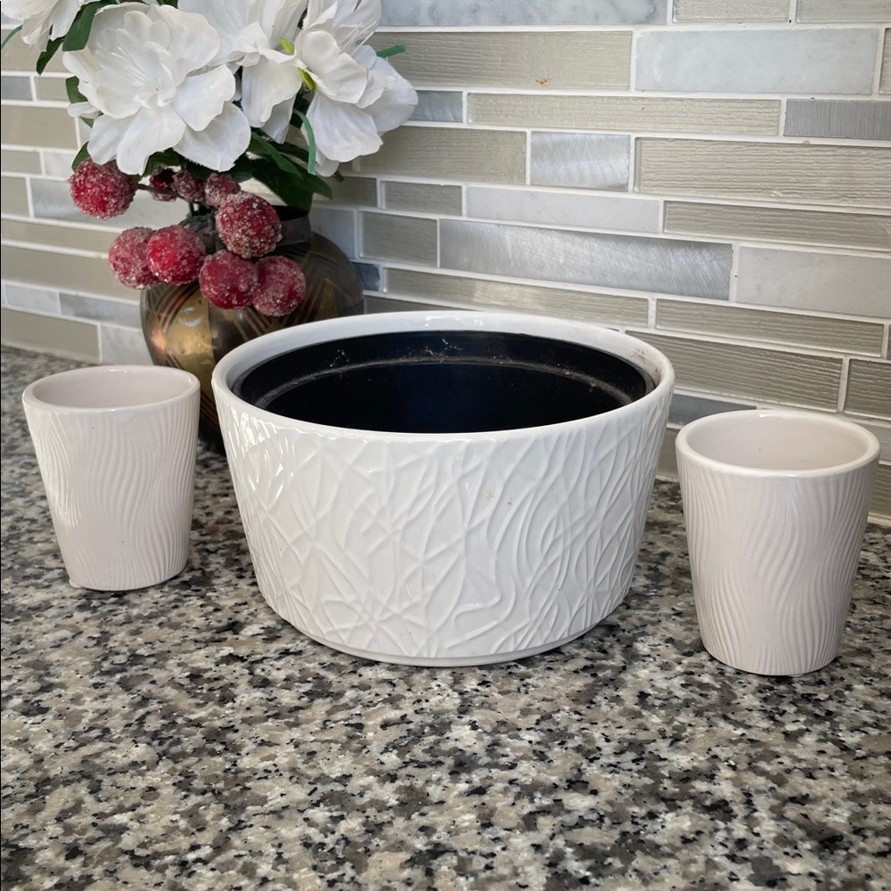 Elegant White Textured Planter Set 🔥 - 3 Piece Home Decor